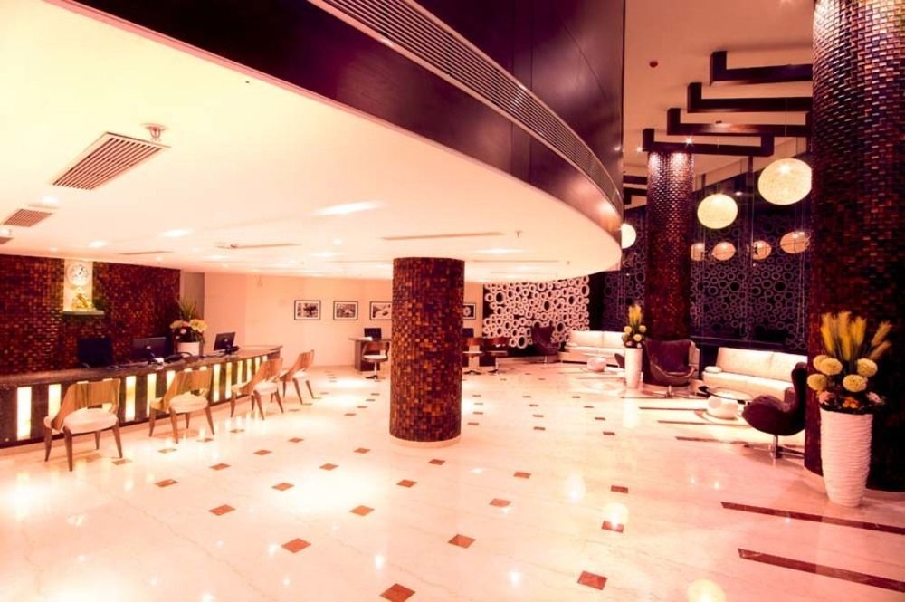 The President Hotel Hubli Exterior photo